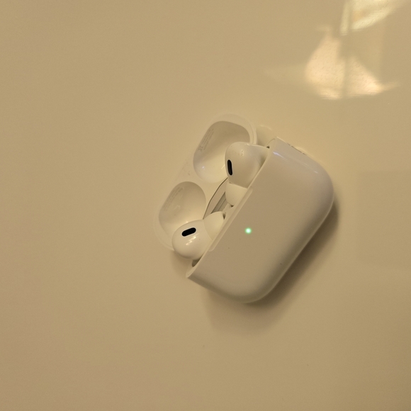Genuine Airpods Pro 2nd Gen Lightning